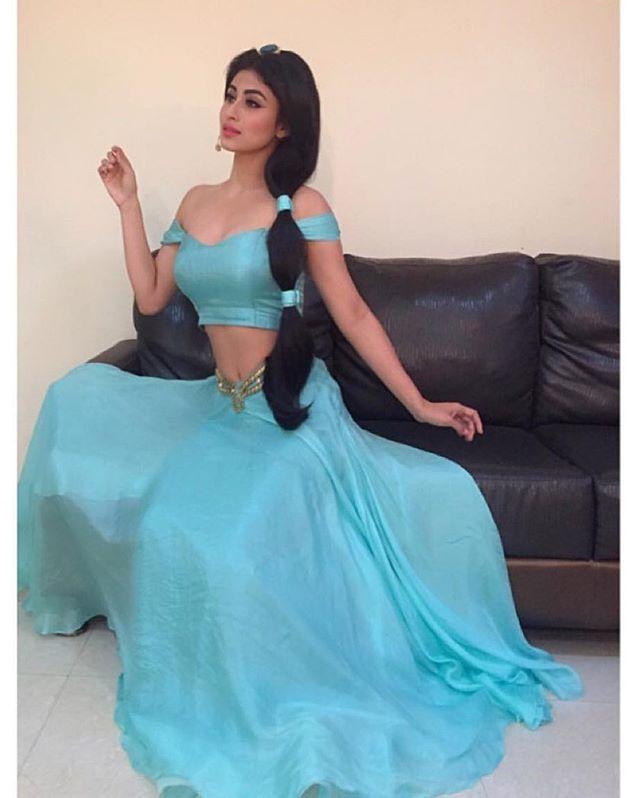 Naagin’s Mouni Roy's HOT UNSEEN Photos