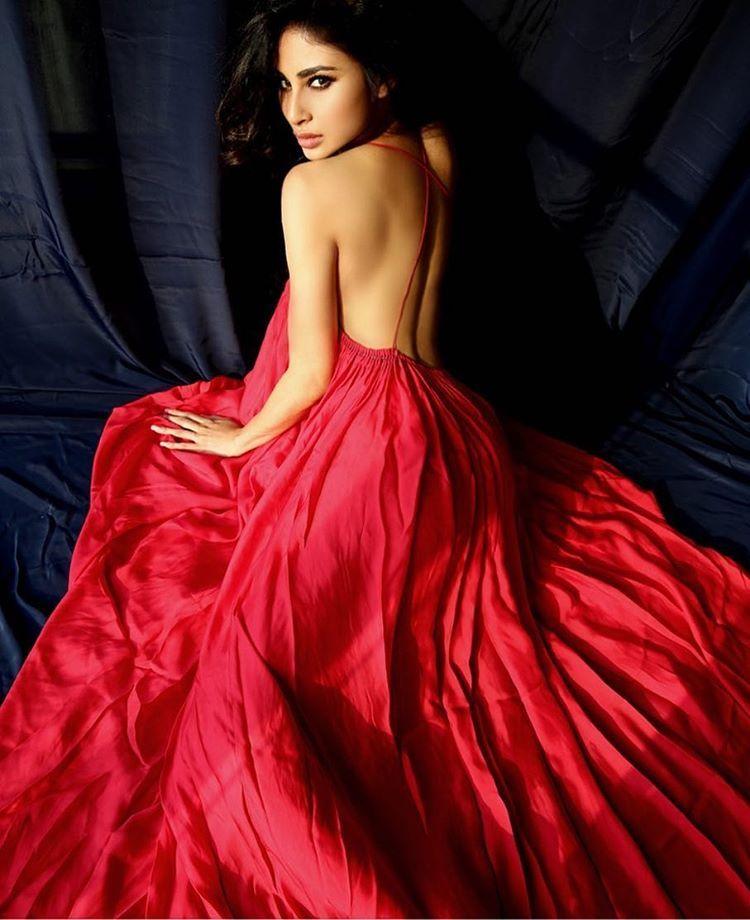 Naagin’s Mouni Roy's HOT UNSEEN Photos