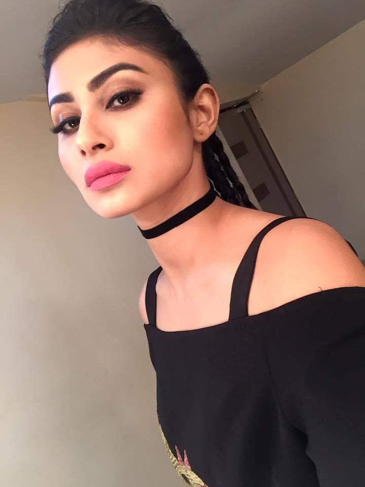 Naagin’s Mouni Roy's HOT UNSEEN Photos