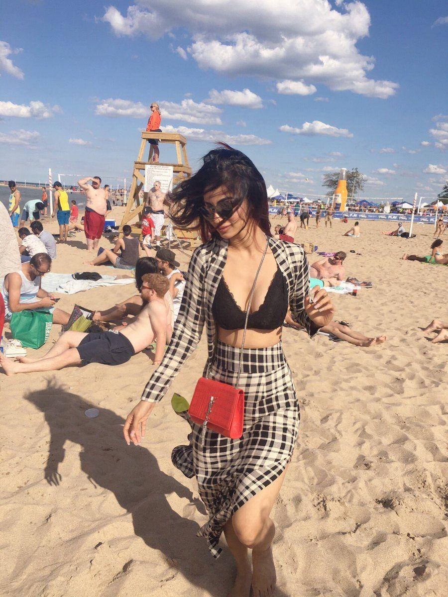 Naagin’s Mouni Roy's HOT UNSEEN Photos