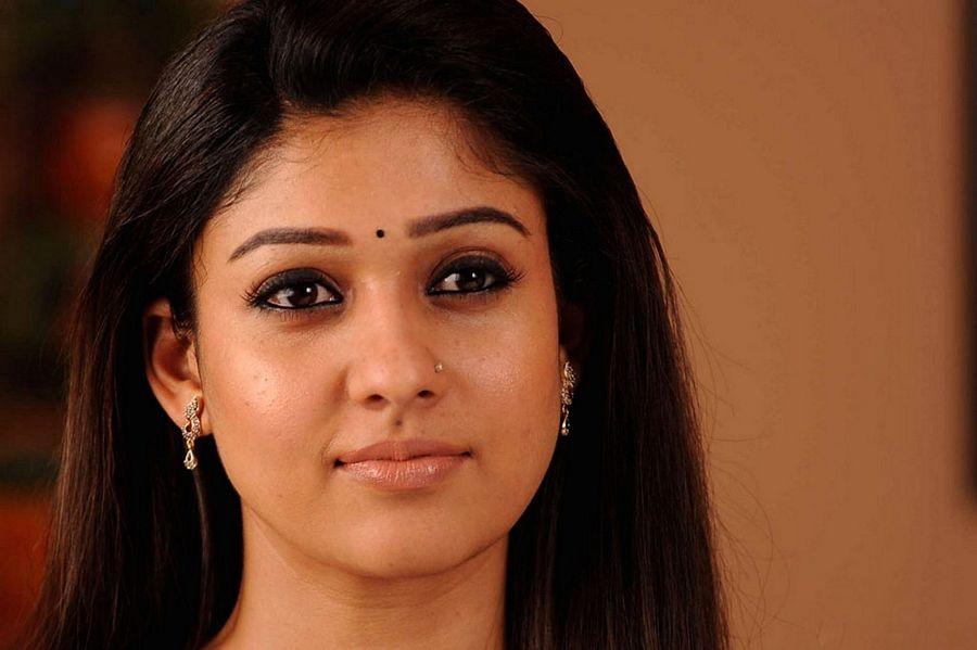 Nayantara HOT & SEXY Close UP Wallpapers