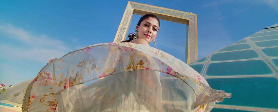 Nayanthara Latest Stills Leaked from Jai Simha Movie