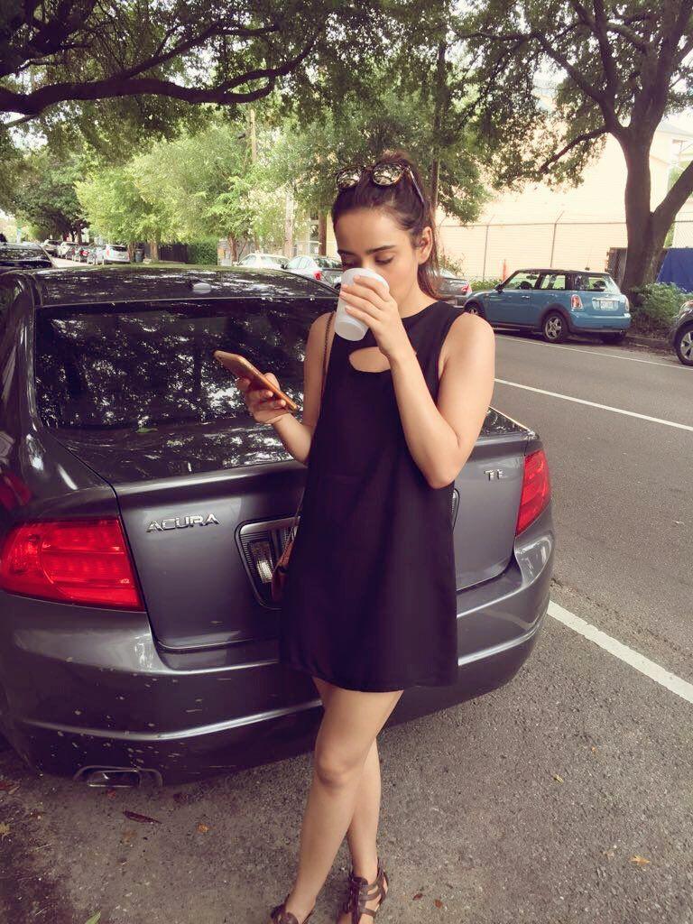 Neha Sharma Latest Selfies Photos