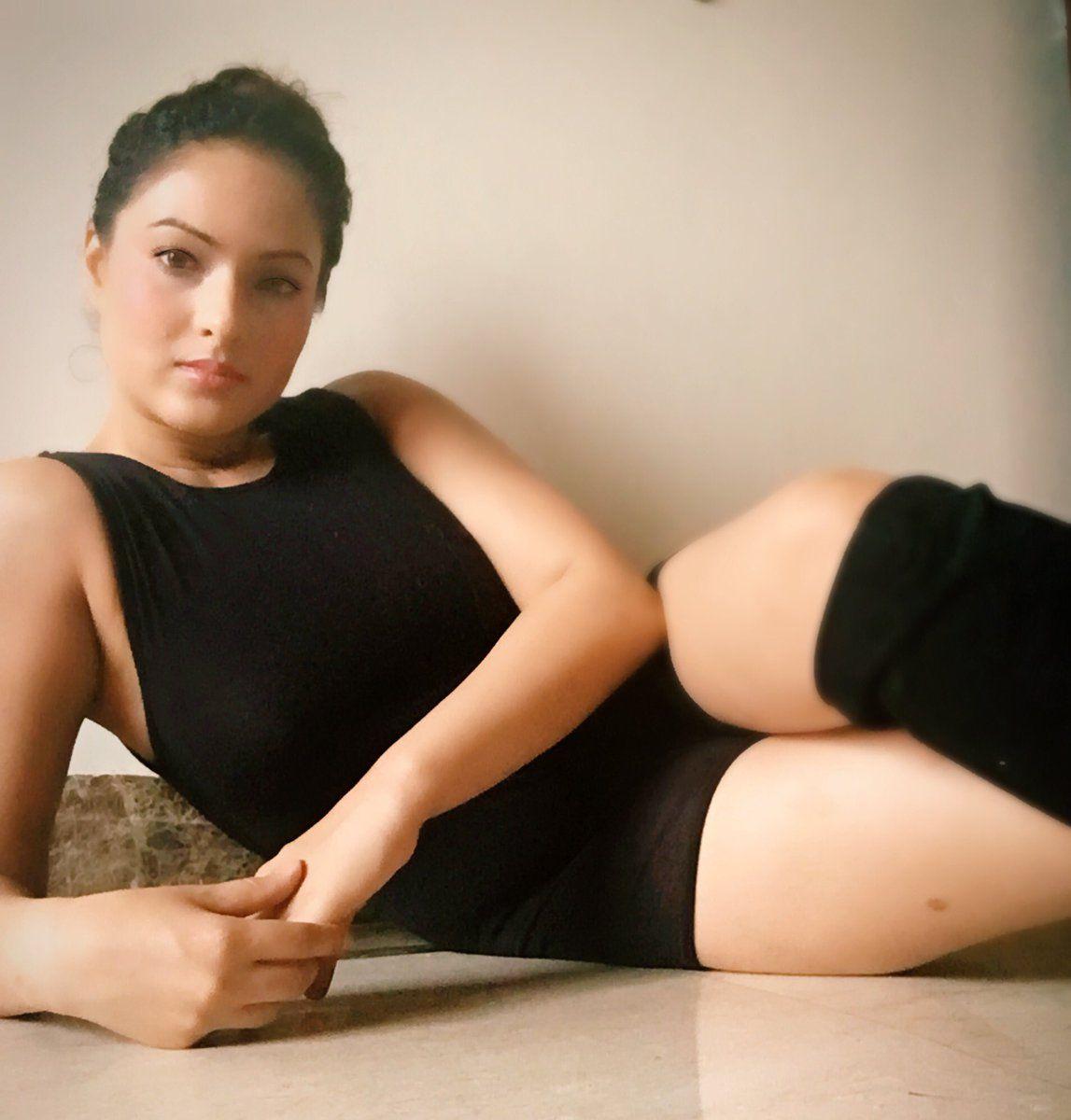 Nikesha Patel New Unseen Hot Photo Stills
