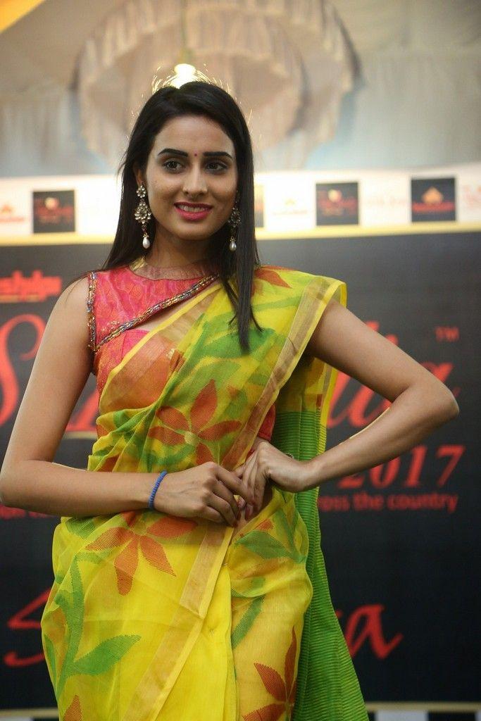 Nikita Chaturvedi Stills At Silk India Expo 2017