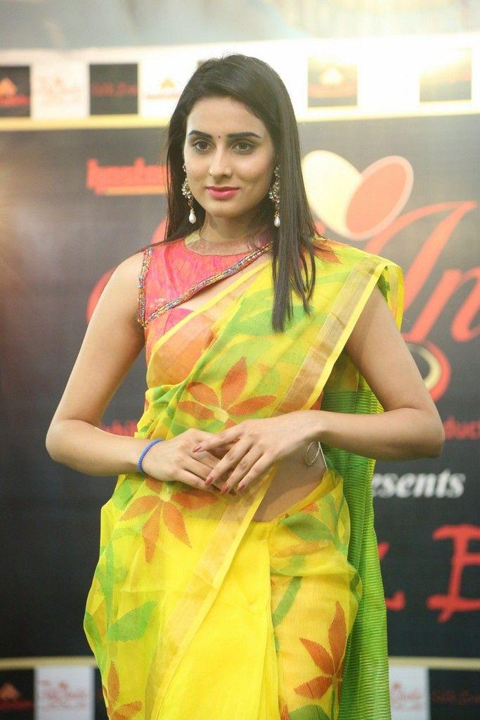 Nikita Chaturvedi Stills At Silk India Expo 2017