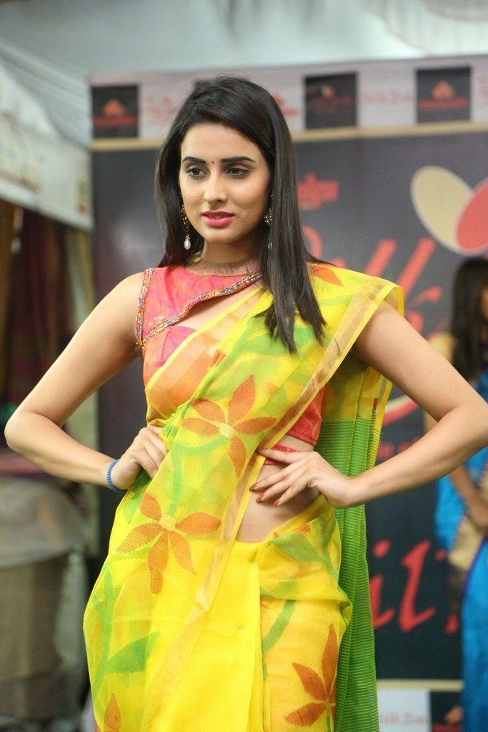 Nikita Chaturvedi Stills At Silk India Expo 2017