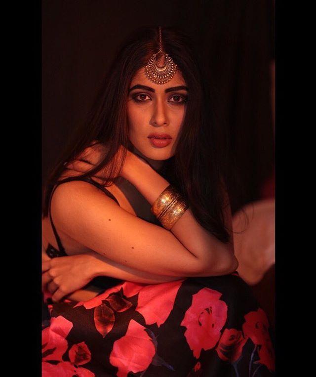 Nikita Sharma Latest 2018 Instagram Hot Photoshoot Stills