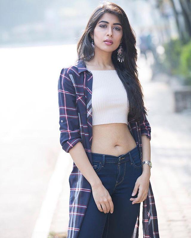 Nikita Sharma Latest 2018 Instagram Hot Photoshoot Stills
