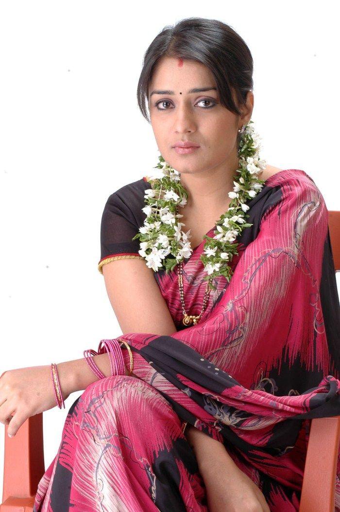 Nikitha Thukral in Saree PhotoShoot Stills