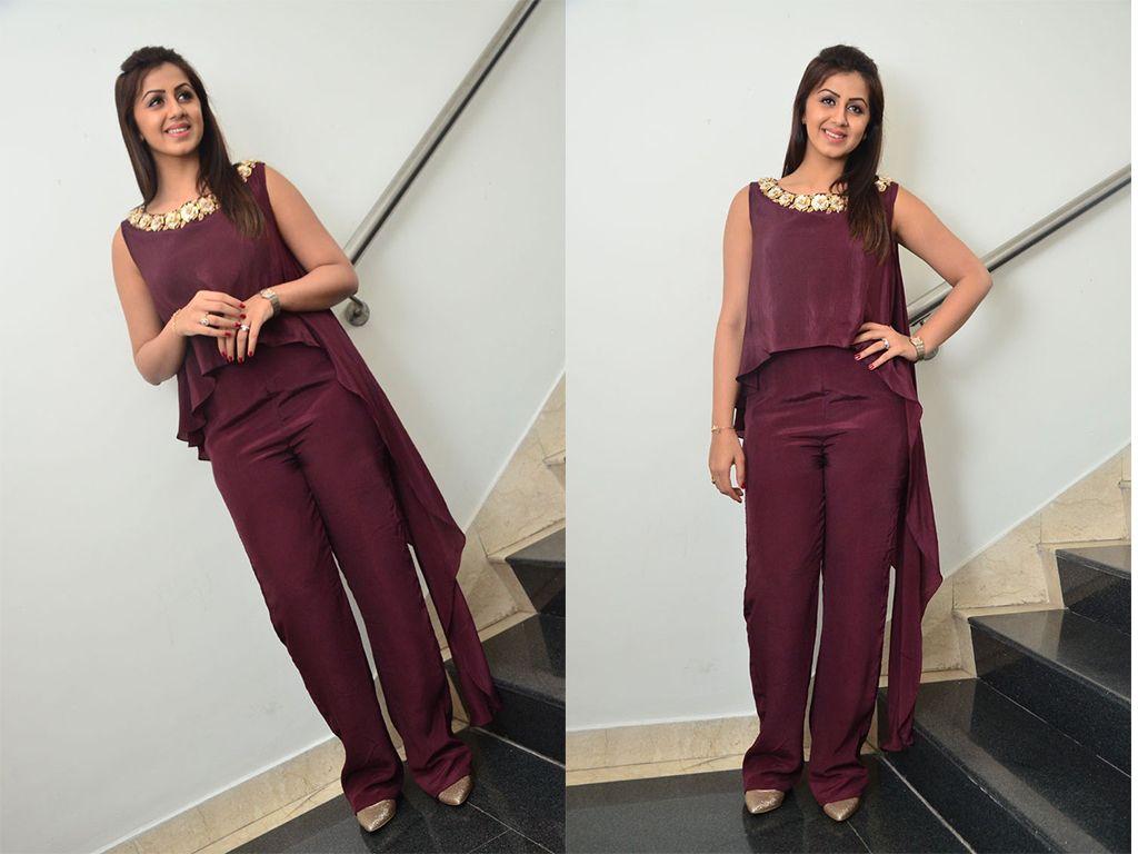 Nikki Galrani Latest HOT Spicy Photoshoot Stills