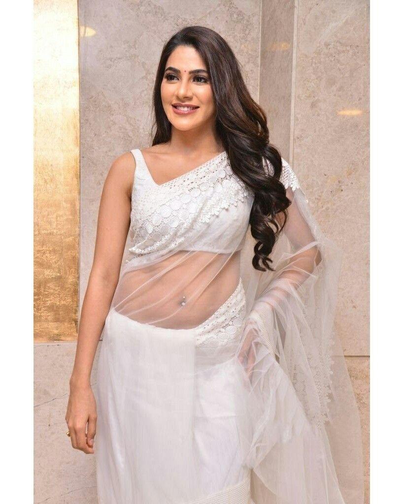 Nikki Tamboli  Stills