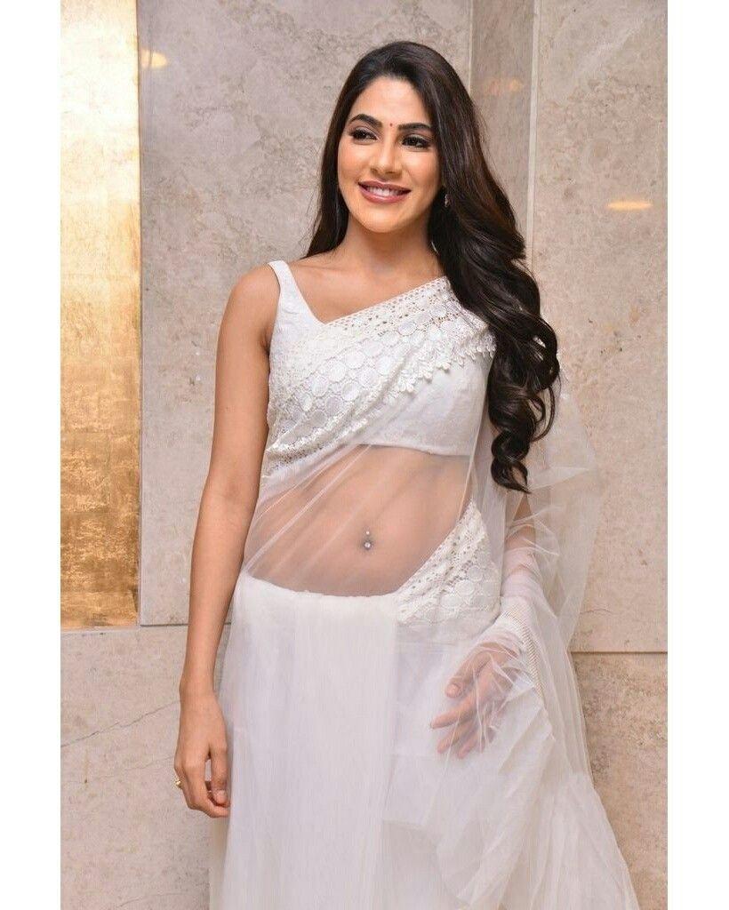 Nikki Tamboli  Stills