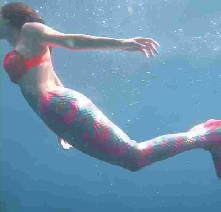 Nina Dobrev Photos Under Water