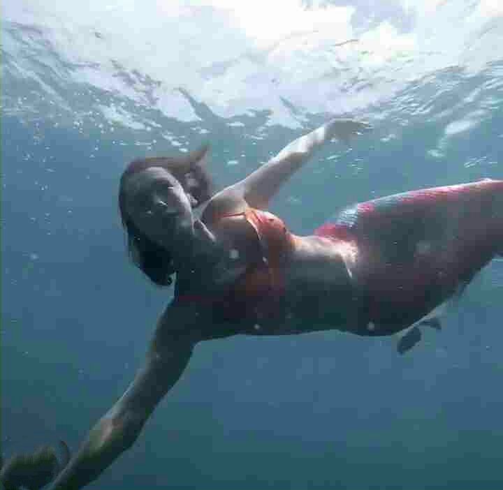Nina Dobrev Photos Under Water