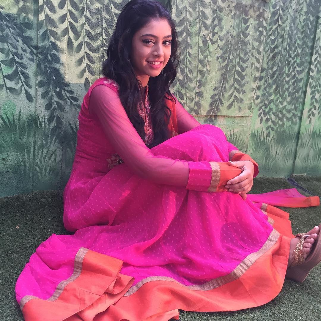 Niti Taylor Latest Unseen Photo Stills