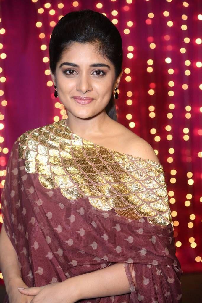 Niveda Thomas Stills At Zee Telugu Apsara Awards 2017
