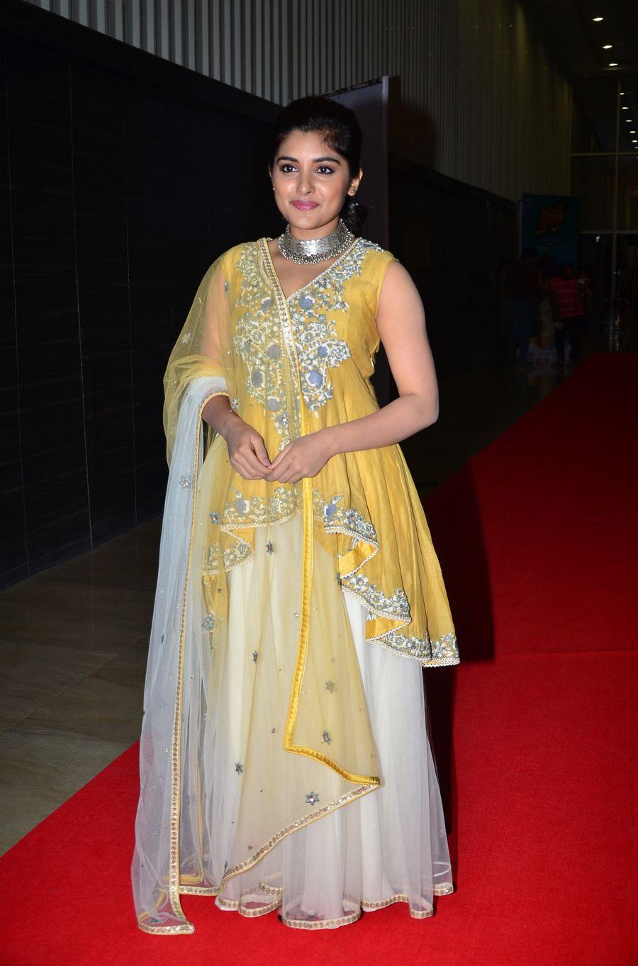 Niveda Thomas Stills at Ninnu Kori Movie Pre Release Function