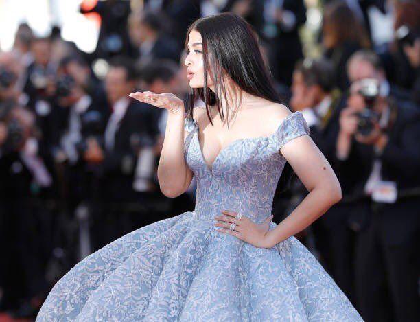 PHOTOS: Aishwarya Rai Bachchan's at Cannes 2017 look is Stunning