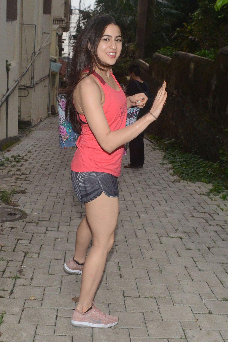 PHOTOS: Sara Ali Khan Spotted Post her Workout Session