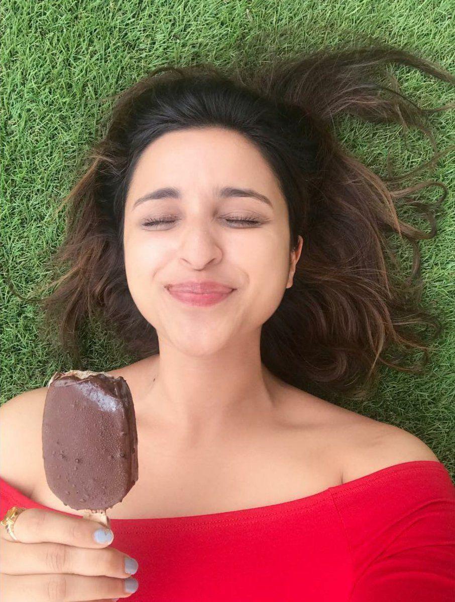 Parineeti Chopra Latest Unseen Hot Photo Stills