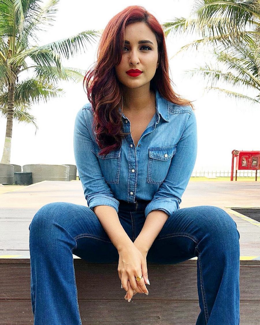 Parineeti Chopra Recent Photos