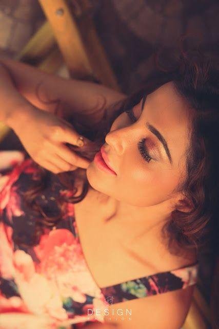 Parvatii Nair Latest Photoshoot 2017 Pics