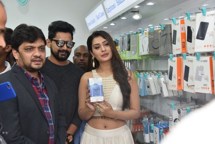 Payal Rajput Opens Celekt Mobile Photos