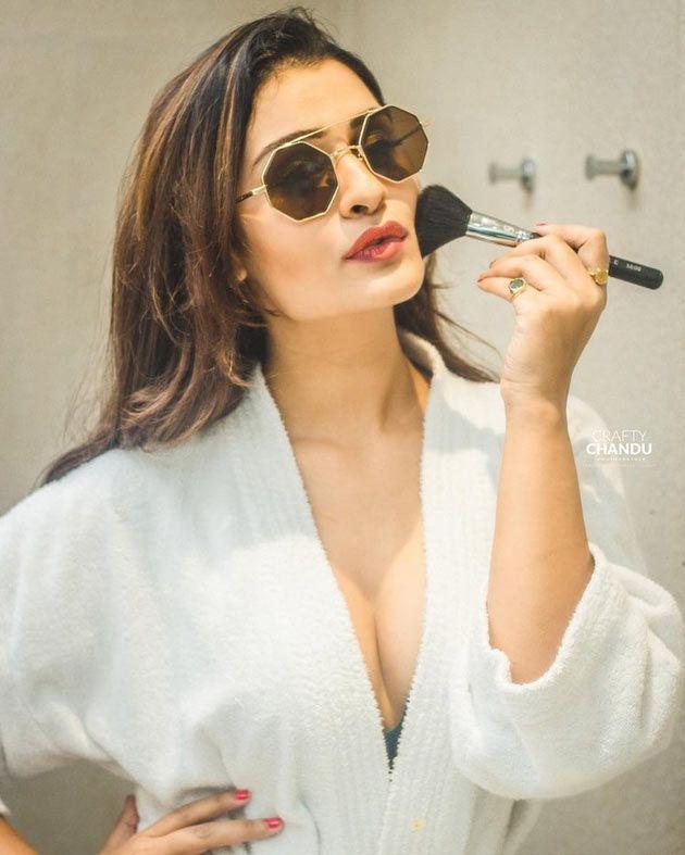 Payal Rajput Photo Shoot Pics