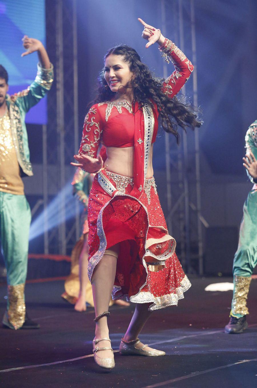 Photos: Sunny Leone At Rogue Audio Launch Event