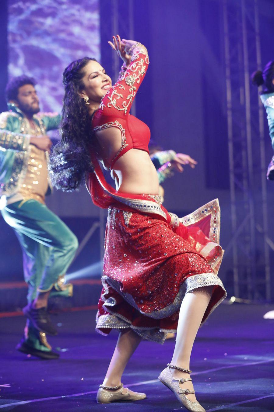 Photos: Sunny Leone At Rogue Audio Launch Event