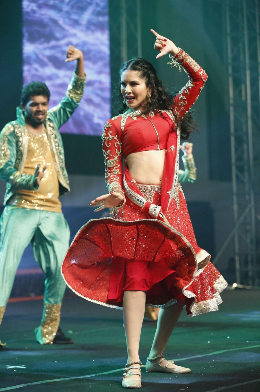 Photos: Sunny Leone At Rogue Audio Launch Event