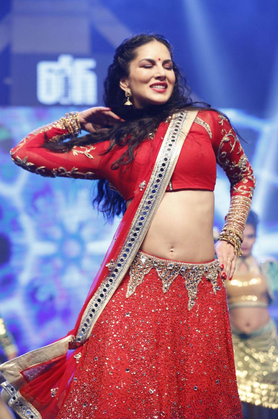 Photos: Sunny Leone At Rogue Audio Launch Event