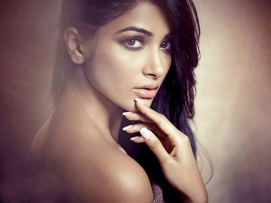 Pooja Hegde Stunning Beautiful Hot Unseen Photos Collection