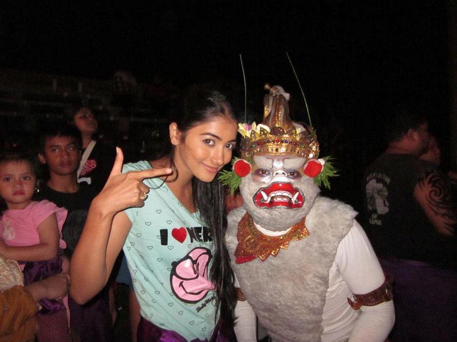 Pooja Hegde Stunning Beautiful Hot Unseen Photos Collection