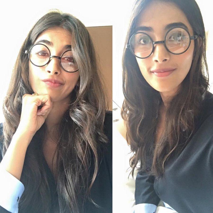 Pooja Hegde Stunning Beautiful Hot Unseen Photos Collection