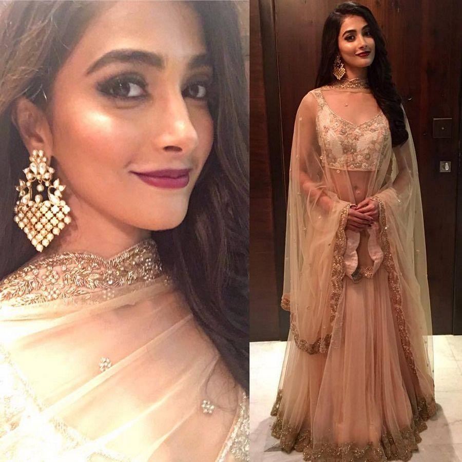 Pooja Hegde Stunning Beautiful Hot Unseen Photos Collection