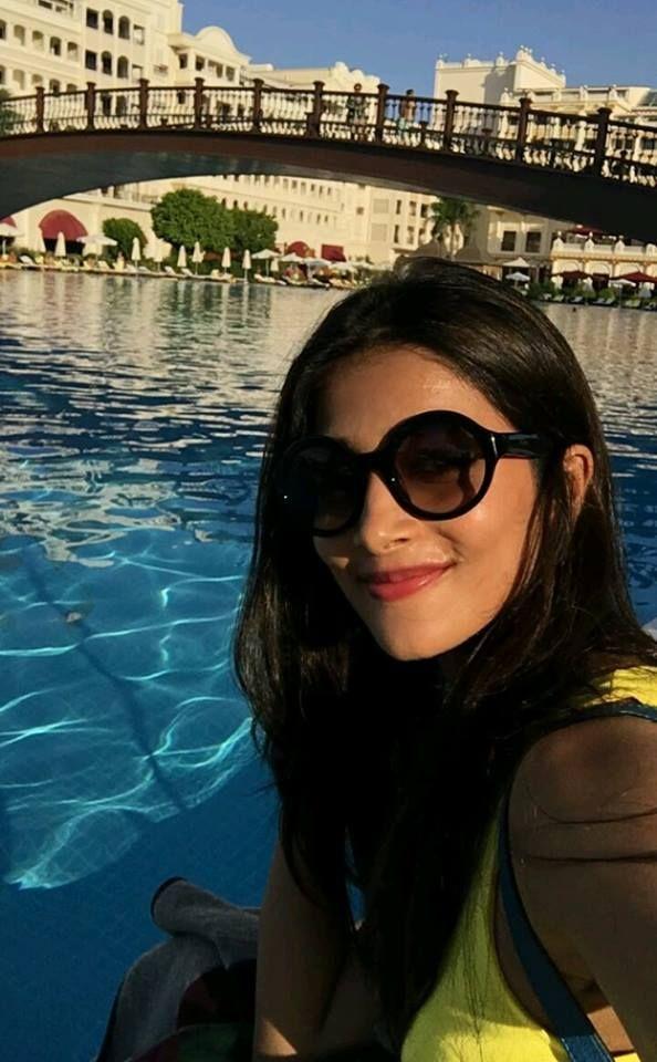 Pooja Hegde Stunning Beautiful Hot Unseen Photos Collection