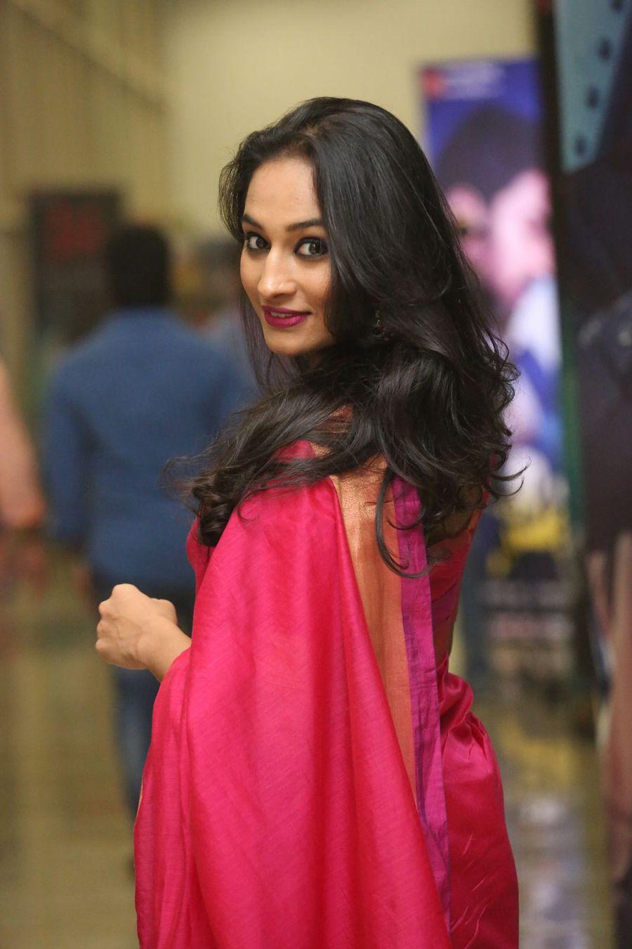 Pooja Ramachandran New Photos
