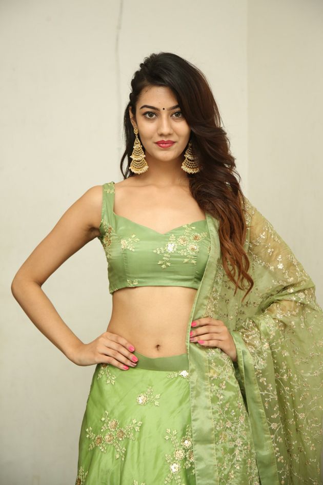 Pooja Solanki Latest HD Photos