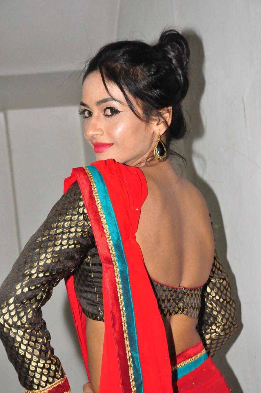 Poojasri Telugu Actress Hot Photos