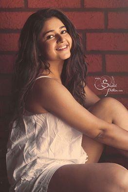 Poonam Bajwa Sexy Stills