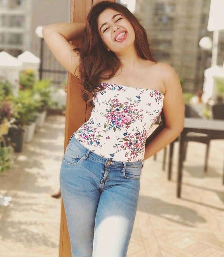 Poonam Bajwa latest clicks