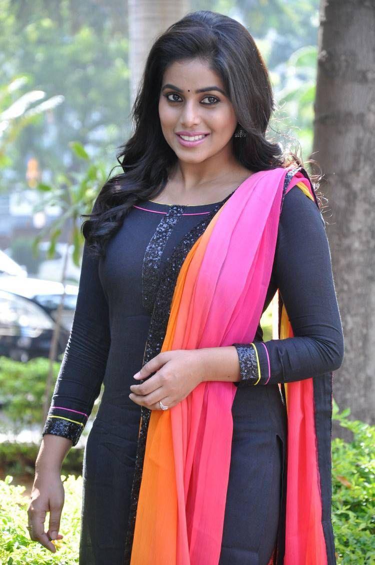 Poonam Kaur New Photos