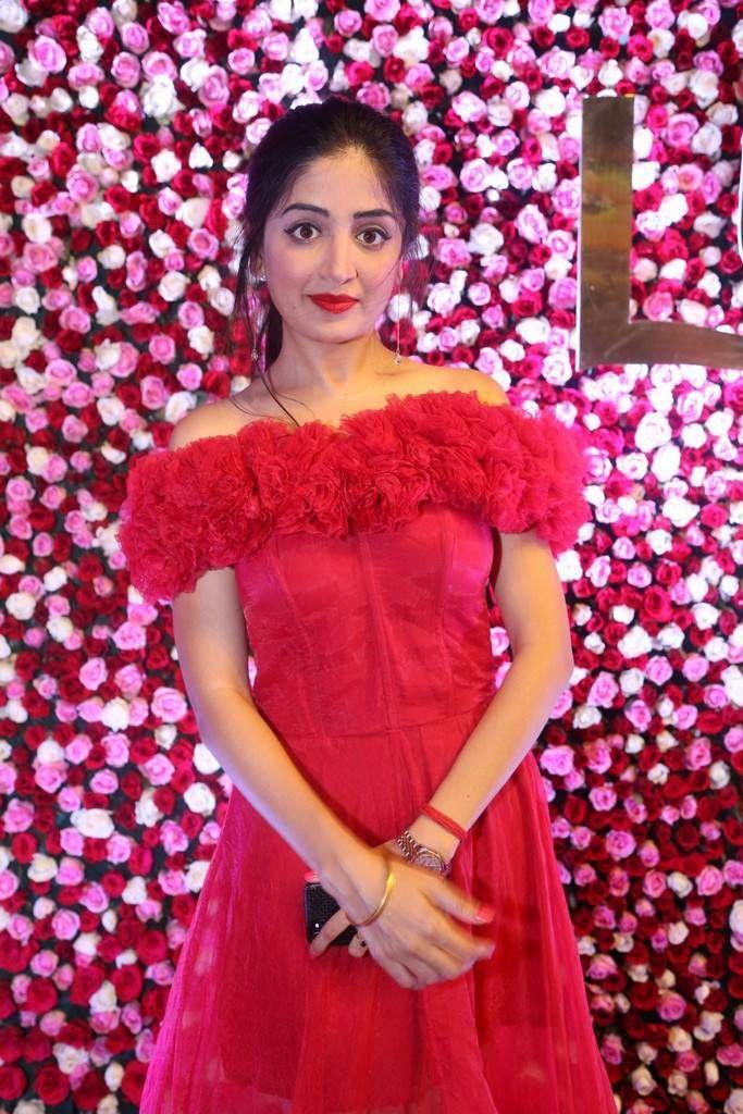 Poonam Kaur Stills At Zee Telugu Apsara Awards 2017