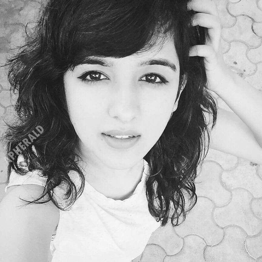 Pop Singer Shirley Setia Rare Photos Collections