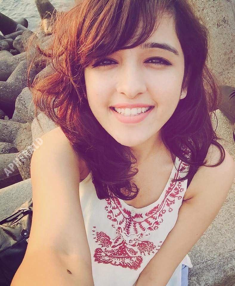 Pop Singer Shirley Setia Rare Photos Collections