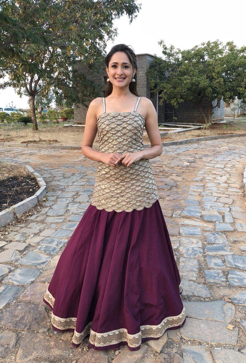 Pragya Jaiswal Latest Hot 2018 Photoshoot Stills