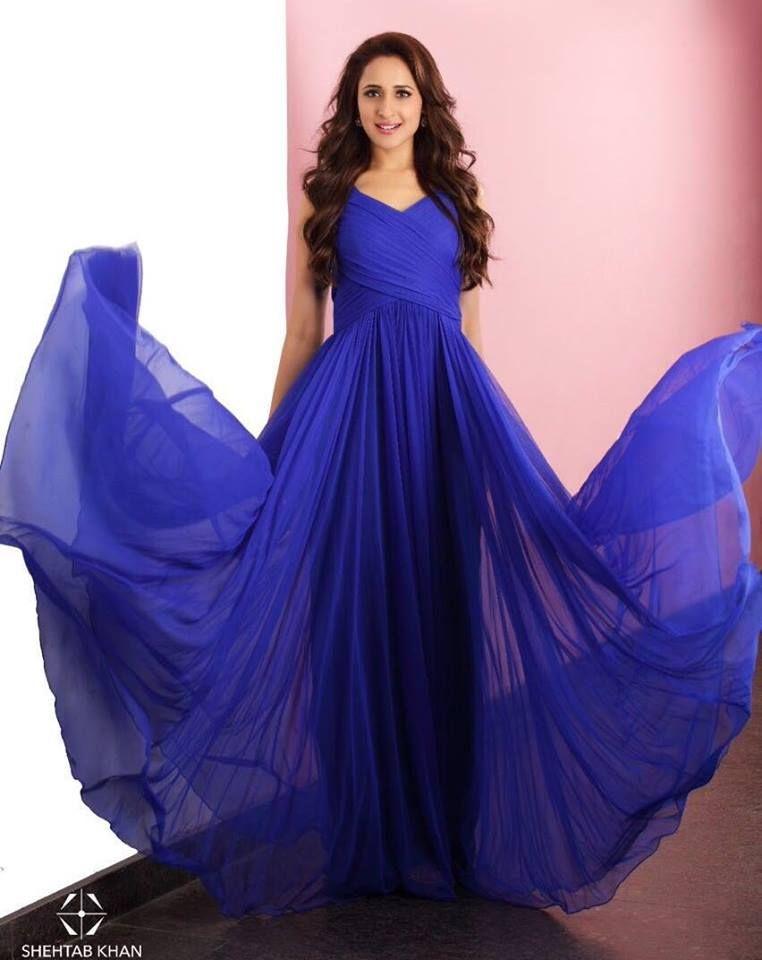 Pragya Jaiswal Sexy Photos