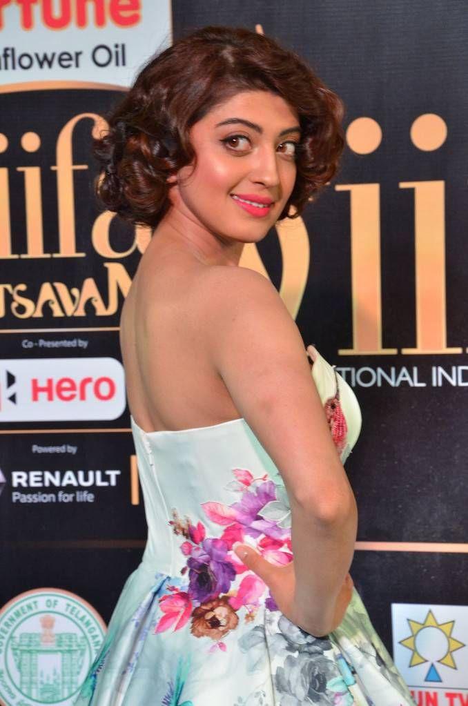 Pranitha Stills At IIFA Awards 2017